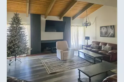 1010 E Bobier #17, Vista, CA 92084 - Photo 47