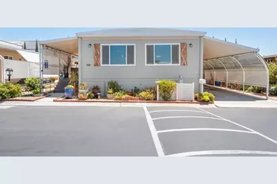 1010 E Bobier #17, Vista, CA 92084 - Photo 3
