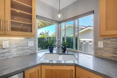 4210 Dawn Ln, Oceanside, CA 92056 - Photo 13