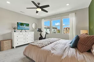 1087 Delpy View, Vista, CA 92084 - Photo 9
