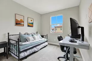 1087 Delpy View, Vista, CA 92084 - Photo 13
