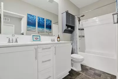 1087 Delpy View, Vista, CA 92084 - Photo 15
