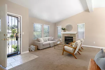 2218 Galvani Lane, Vista, CA 92084 - Photo 3