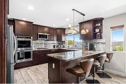 736 San Mario Drive, Solana Beach, CA 92075 - Photo 7