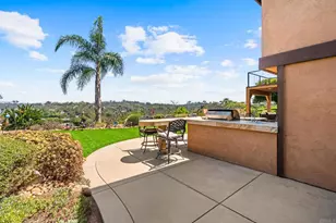 736 San Mario Dr, Solana Beach, CA 92075 - Photo 39