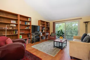 1976 Fairlee Dr, Encinitas, CA 92024 - Photo 13