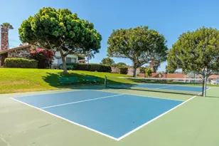 1976 Fairlee Dr, Encinitas, CA 92024 - Photo 5