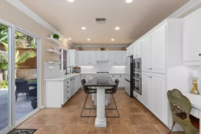 2285 Hillyer Street, Carlsbad, CA 92008 - Photo 11
