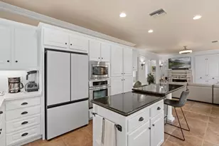 2285 Hillyer St, Carlsbad, CA 92008 - Photo 13