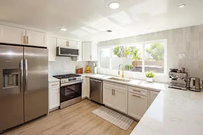 1573 Madrid Drive, Vista, CA 92081 - Photo 9