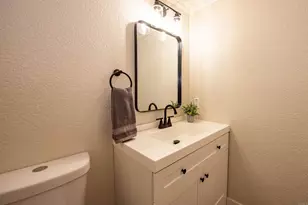 1573 Madrid Dr, Vista, CA 92081 - Photo 37