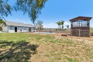 916 Sunset Dr, Vista, CA 92081 - Photo 43