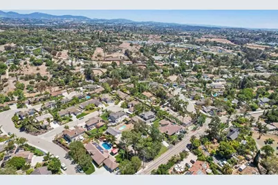 916 Sunset Dr, Vista, CA 92081 - Photo 55