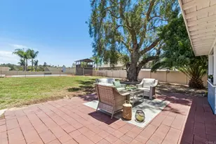916 Sunset Dr, Vista, CA 92081 - Photo 35