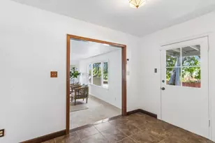 916 Sunset Dr, Vista, CA 92081 - Photo 5