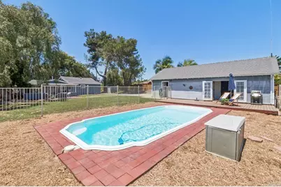 916 Sunset Dr, Vista, CA 92081 - Photo 41