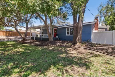 916 Sunset Dr, Vista, CA 92081 - Photo 3
