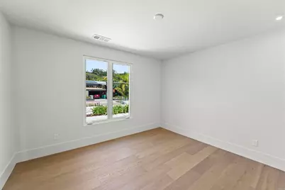 3080 Lloyd Street, San Diego, CA 92117 - Photo 15