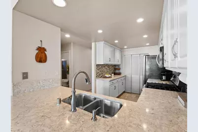1230 Seacoast Drive #5, Imperial Beach, CA 91932 - Photo 11