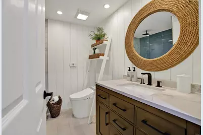 640 W Solana Circle #19, Solana Beach, CA 92075 - Photo 13