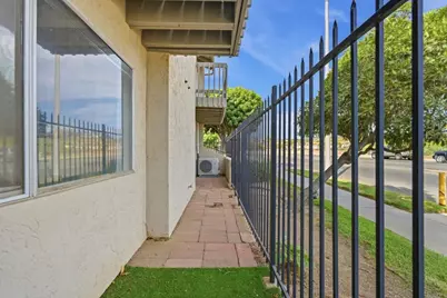 31908 Del Cielo Este #10A, Bonsall, CA 92003 - Photo 19