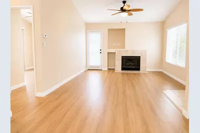 23800 Corte Picante, Murrieta, CA 92562 - Photo 5
