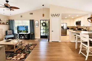 23800 Corte Picante, Murrieta, CA 92562 - Photo 3
