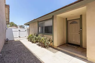 2332 Briarwood Place, Escondido, CA 92026 - Photo 3