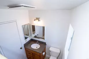 569 E St, Chula Vista, CA 91910 - Photo 29
