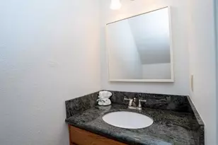 569 E St, Chula Vista, CA 91910 - Photo 23