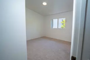 569 E St, Chula Vista, CA 91910 - Photo 35