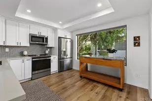 7306 Alicante Rd, Carlsbad, CA 92009 - Photo 3