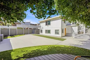 3517 Poe St, San Diego, CA 92106 - Photo 1