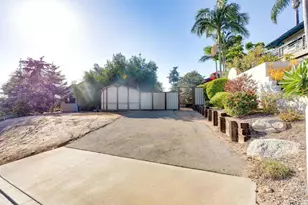 1818 Avocado Rd, Oceanside, CA 92054 - Photo 43