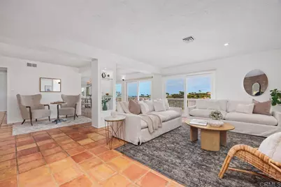 5942 Sagebrush Road, La Jolla, CA 92037 - Photo 3