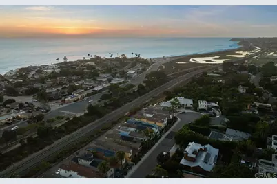 525 N Cedros Ave, Solana Beach, CA 92075 - Photo 25