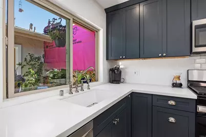 809 Caminito Del Reposo, Carlsbad, CA 92011 - Photo 19