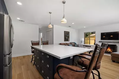 809 Caminito Del Reposo, Carlsbad, CA 92011 - Photo 23