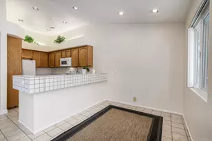 1826 Spyglass Cir, Vista, CA 92081 - Photo 19