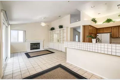 1826 Spyglass Cir, Vista, CA 92081 - Photo 19
