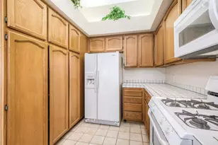 1826 Spyglass Cir, Vista, CA 92081 - Photo 21