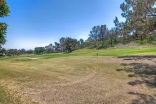 1826 Spyglass Cir, Vista, CA 92081 - Photo 35