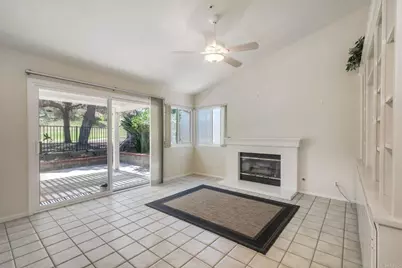 1826 Spyglass Cir, Vista, CA 92081 - Photo 13