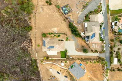 29979 Robbie Lane, Vista, CA 92084 - Photo 5