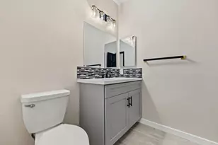 29979 Robbie Ln, Vista, CA 92084 - Photo 59