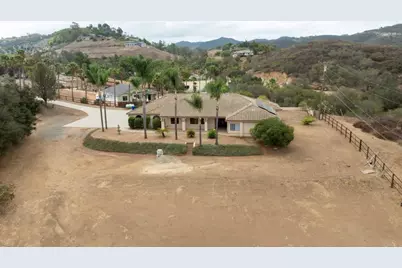 29979 Robbie Lane, Vista, CA 92084 - Photo 21