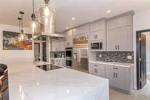 29979 Robbie Ln, Vista, CA 92084 - Photo 3