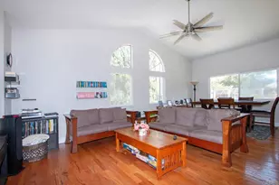 1417 Grey Oaks Ct, Oceanside, CA 92056 - Photo 3