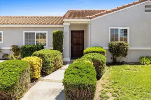578 Veronica Pl, Escondido, CA 92027 - Photo 1