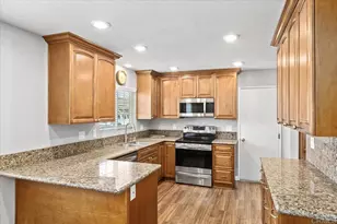 578 Veronica Pl, Escondido, CA 92027 - Photo 11